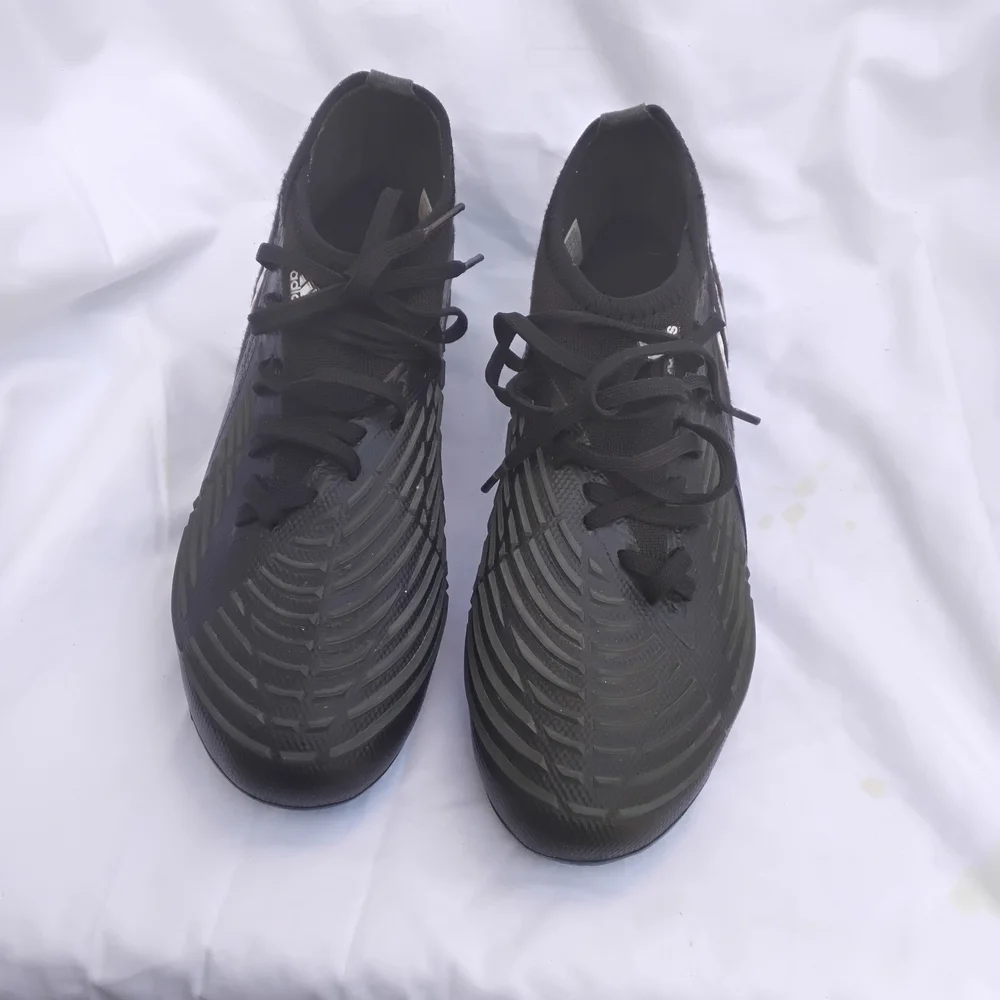 adidas Black Men's Athletic Shoes Size 6.5